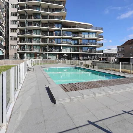 Amazing In With Heated Swimming Pool *